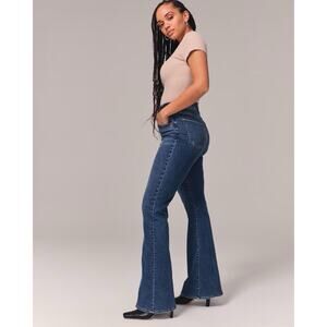 Abercrombie & Fitch Curve Love Flare Ultra Hi Rise Jeans Medium Wash Women 34/18